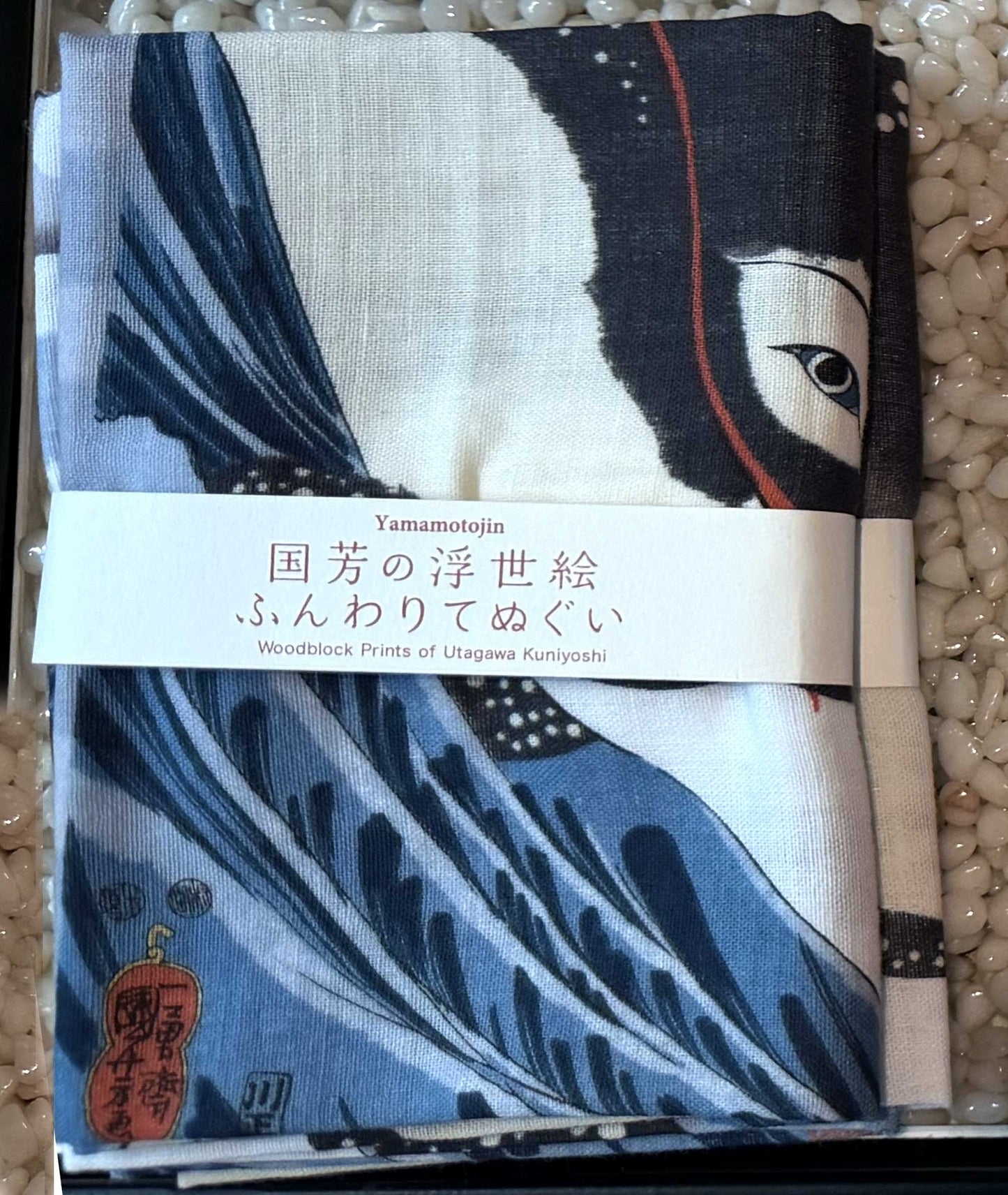 Ukiyo-e Double Gauze Hand Towel – Kuniyoshi “Giant Whale” - Yamamotojin Shoten